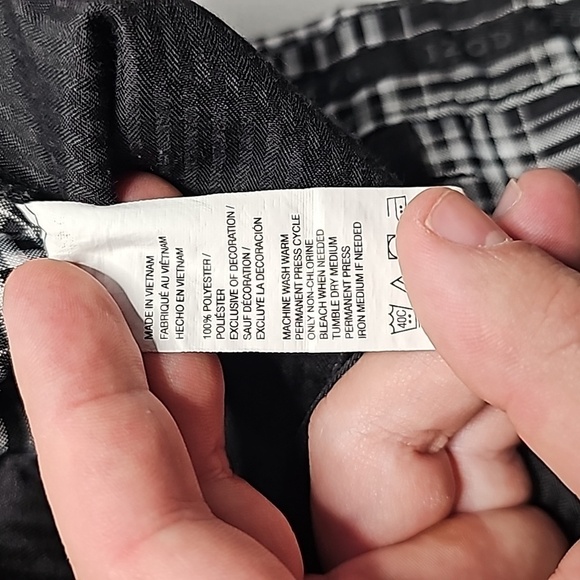 Izod perform 42" waist black and white plaid shorts - Picture 7 of 7